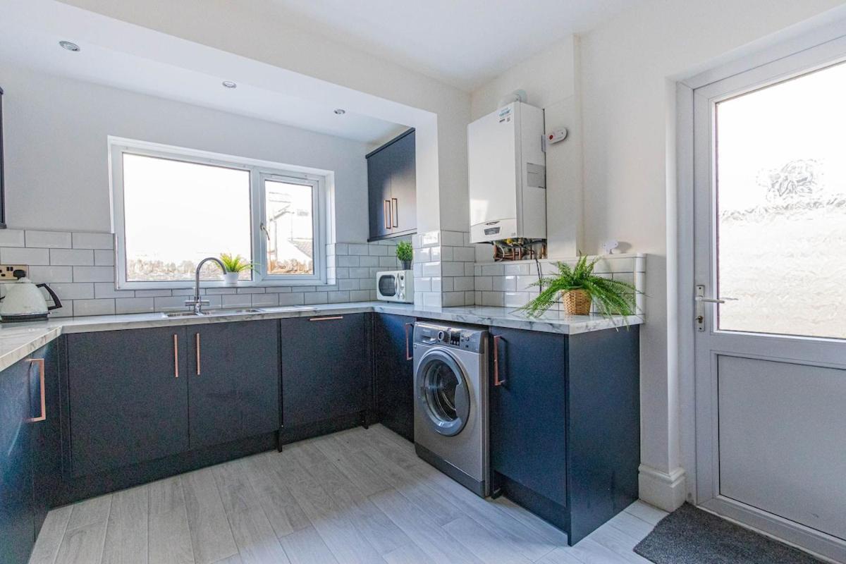 The Luxury Free Parking 10 Min Walk To Town Hébergement de vacances Cardiff