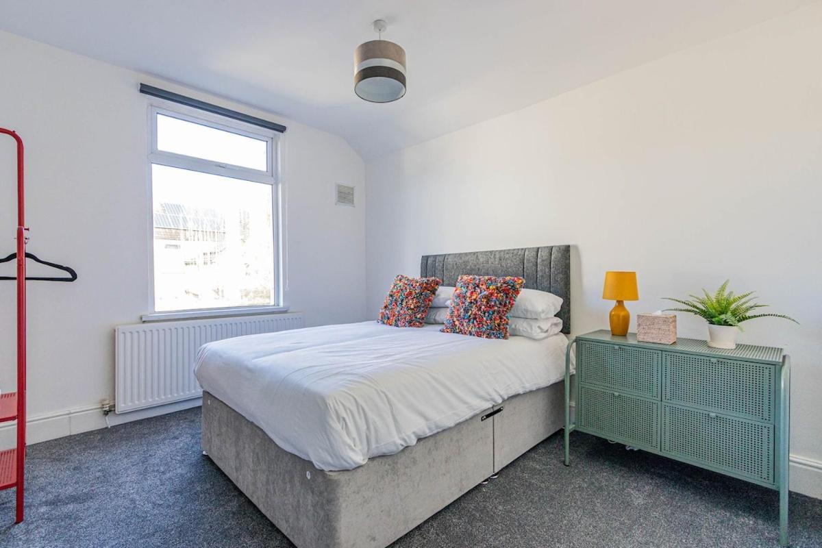 The Luxury Free Parking 10 Min Walk To Town Hébergement de vacances *